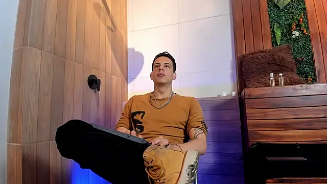 Dustin Sonne online show from July 17, 2026, 3:37 am