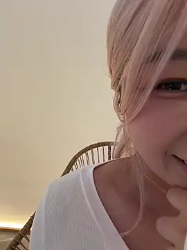 winter11 online show from September 24, 2025, 6:31 am