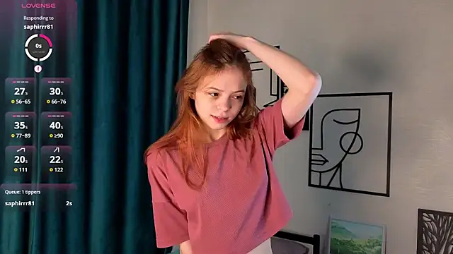 Snapshot of SynnoveBann chatting on February 18, 2026, 1:14 am SynnoveBann online show from February 18, 2026, 1:14 am