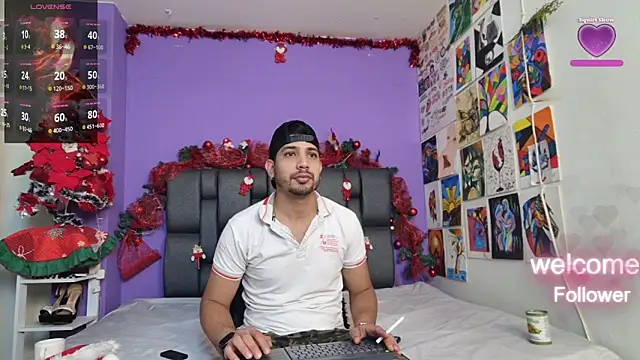 ashtoncooperr online show from December 2, 2025, 4:09 pm