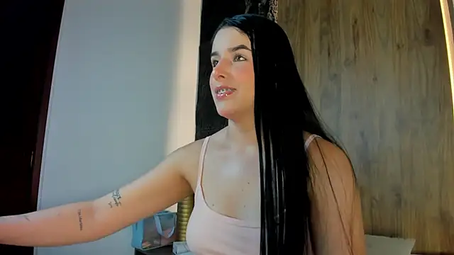 evelin lopezz online show from November 29, 2025, 2:12 am