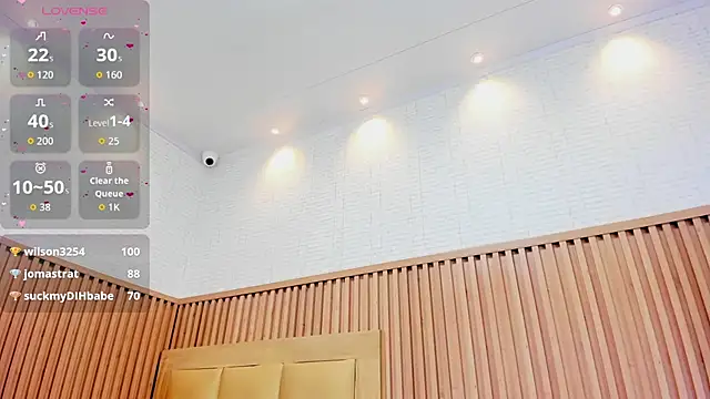 KELSSEYANDERS online show from November 13, 2025, 12:58 am