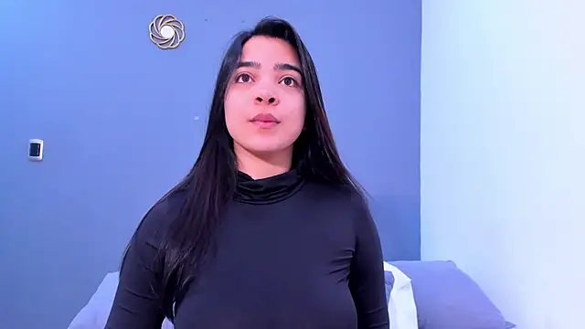 KamilaBetancourt online show from June 26, 2026, 1:06 pm
