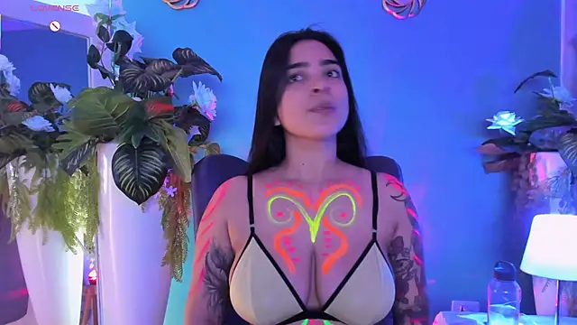 KamilaBetancourt online show from July 29, 2026, 12:15 pm