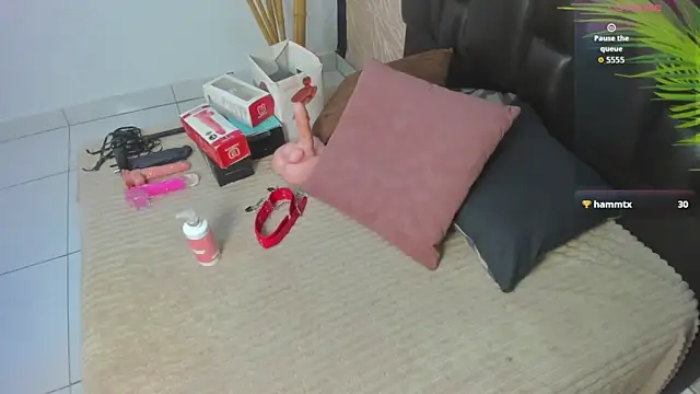 alana bonny online show from September 16, 2025, 12:06 pm