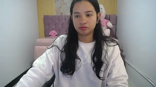 Irina evans s1 online show from September 28, 2025, 11:39 am