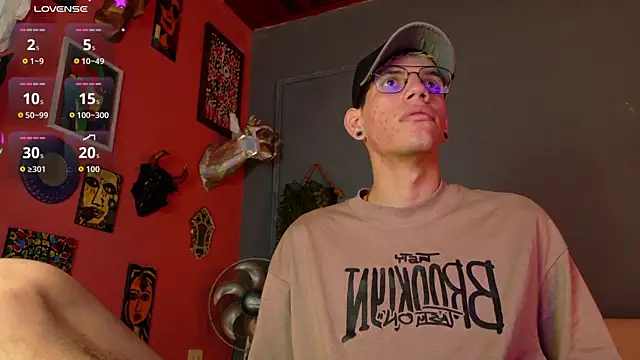 david huge online show from September 9, 2025, 8:13 am