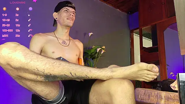 david huge online show from October 12, 2025, 4:52 pm