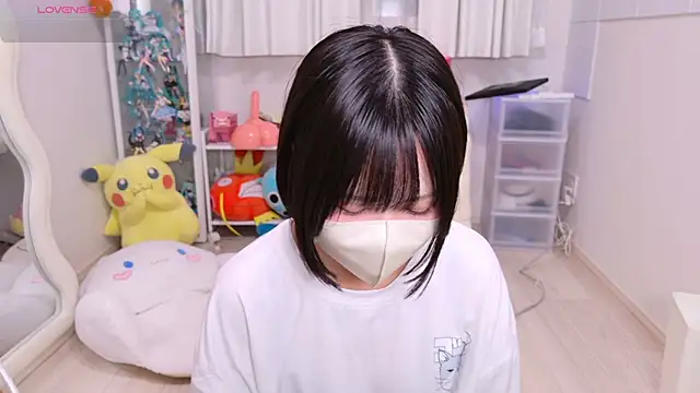 Snapshot of chii_chan_o0 chatting on June 4, 2026, 10:09 am chii chan o0 online show from June 4, 2026, 10:09 am