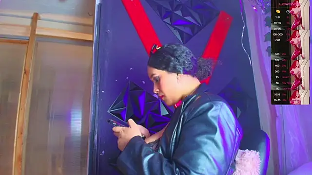 ivonne diaz1 online show from February 3, 2026, 8:25 pm