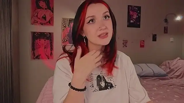 CrystalBlaze  online show from October 3, 2025, 8:21 pm