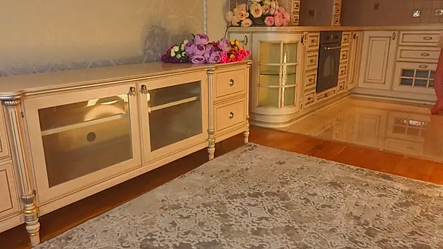 EadlinGillim online show from October 11, 2025, 2:56 am