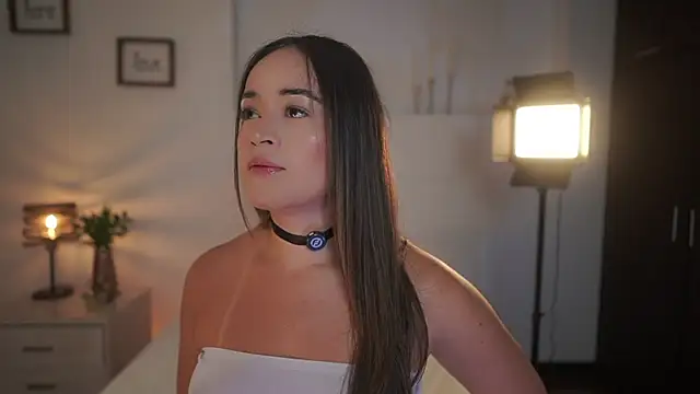 ximena cortez 03 online show from June 10, 2026, 10:55 pm