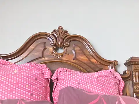 kinkyliciouse23 online show from March 10, 2026, 7:34 am