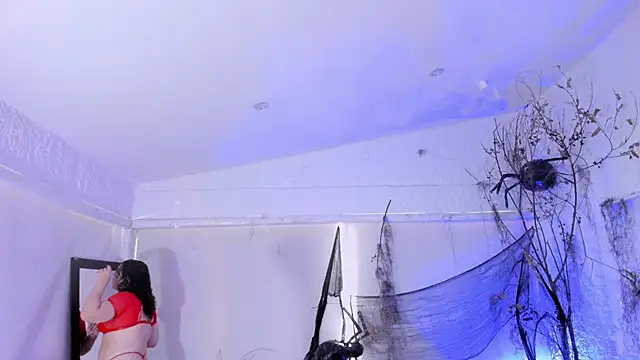 catleya noire online show from October 30, 2025, 8:28 pm