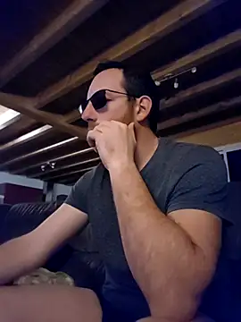 Snapshot of BrunJulienMetis chatting on February 9, 2026, 7:23 pm BrunJulienMetis online show from February 9, 2026, 7:23 pm