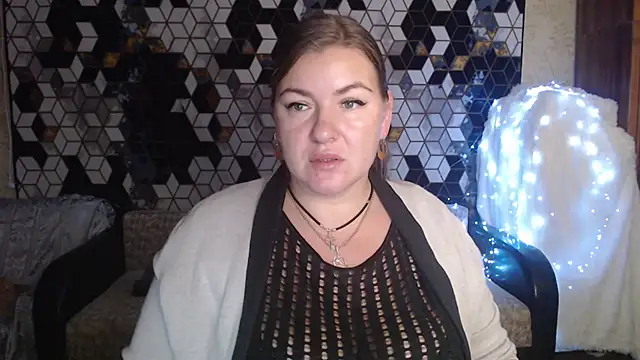 NikaSkylink online show from November 20, 2025, 7:58 pm