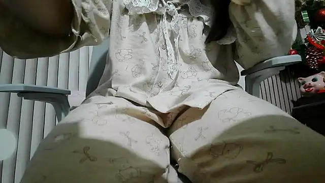 Snapshot of Emachiii chatting on March 2, 2026, 11:11 pm Emachiii online show from March 2, 2026, 11:11 pm