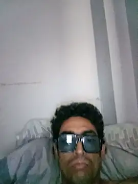 Rahuleetoxh online show from August 6, 2026, 12:00 pm