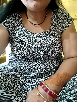 Cuty siya 143 online show from March 24, 2026, 7:19 am