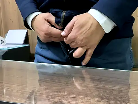 ultimatebooboo online show from December 23, 2025, 9:08 am