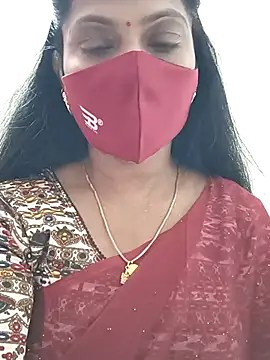 shivani27 online show from November 26, 2025, 9:53 am