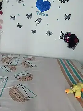 AntonelaMorriz online show from December 1, 2025, 7:31 am