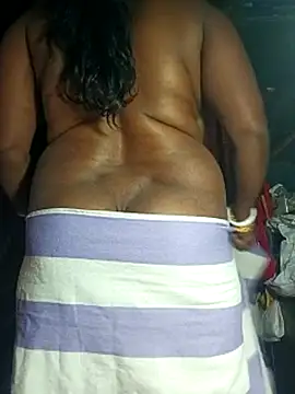 Nude-Priya2 online show from December 18, 2025, 10:02 pm