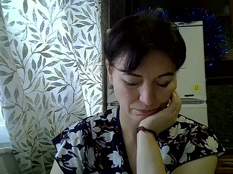 Krystal 82 online show from January 10, 2026, 9:15 am