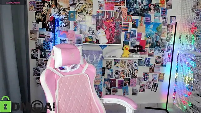 Snapshot of Lillie_Miller chatting on March 4, 2026, 5:15 am Lillie Miller online show from March 4, 2026, 5:15 am