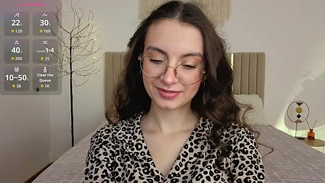 Real cutie1 online show from June 6, 2026, 12:54 pm