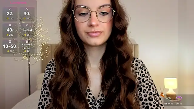 Real cutie1 online show from June 24, 2026, 12:59 pm