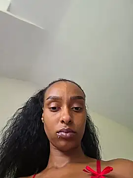 Snapshot of Hazel_Dollxx chatting on June 9, 2026, 4:30 pm Hazel Dollxx online show from June 9, 2026, 4:30 pm