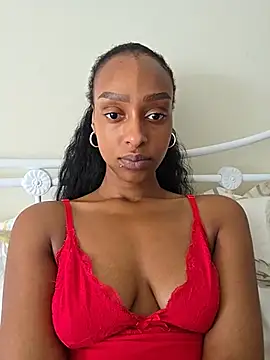 Snapshot of Hazel_Dollxx chatting on June 28, 2026, 9:15 am Hazel Dollxx online show from June 28, 2026, 9:15 am