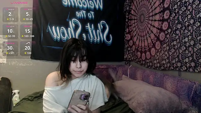 London Ray online show from October 2, 2025, 5:44 am