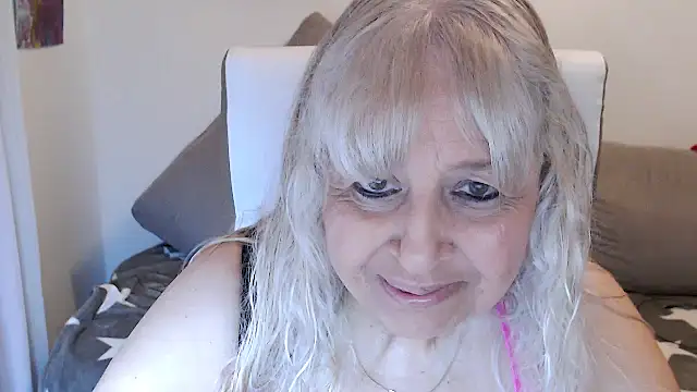 SusiLifeXXX online show from September 26, 2025, 7:10 pm