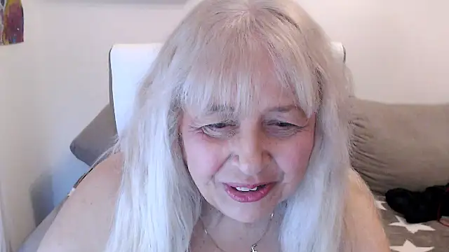 SusiLifeXXX online show from September 18, 2025, 7:28 pm