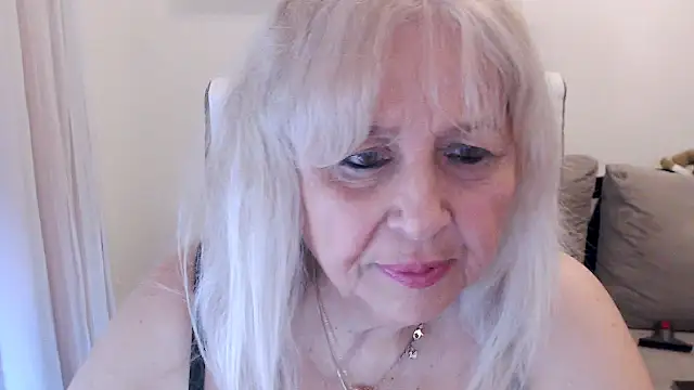 SusiLifeXXX online show from January 8, 2026, 9:10 pm