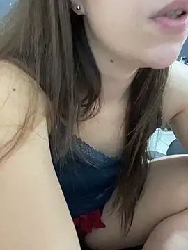 novinhacasada22 online show from March 12, 2026, 12:42 pm