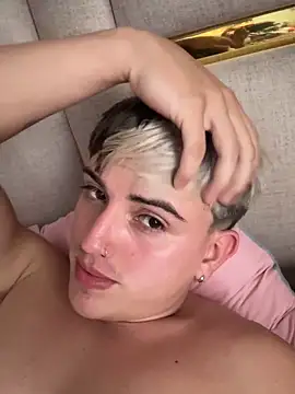 Justin trevor1 online show from May 29, 2026, 8:59 pm