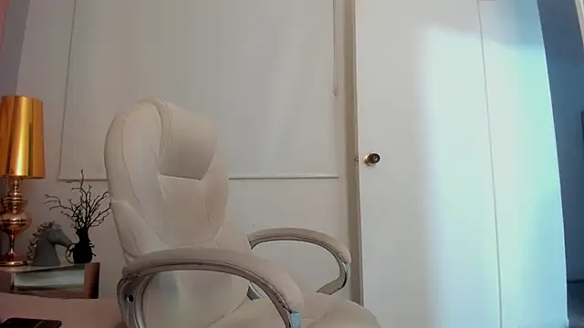 dark sun302 online show from December 3, 2025, 10:31 pm