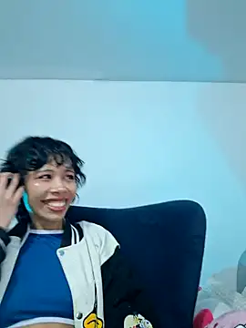 dolliette24 online show from September 12, 2025, 2:23 am