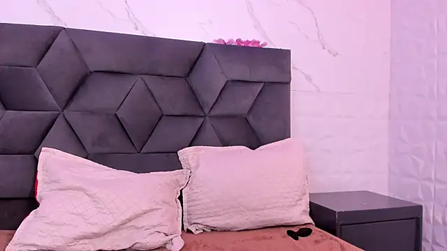 Maia Park online show from October 11, 2025, 12:28 pm