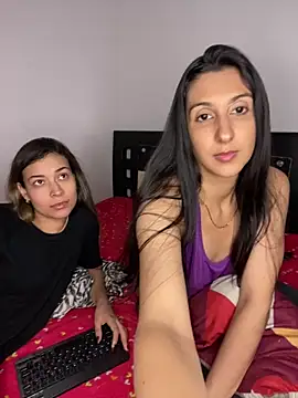 Snapshot of Saloriz_Col chatting on March 27, 2026, 6:33 am Saloriz Col online show from March 27, 2026, 6:33 am