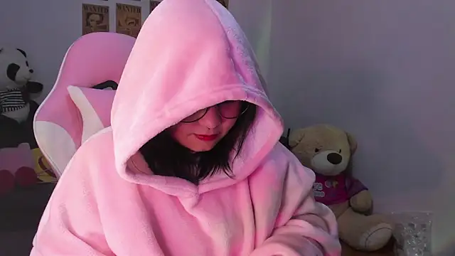 Snapshot of Lolii_Zoe chatting on November 22, 2025, 2:21 am Lolii Zoe online show from November 22, 2025, 2:21 am