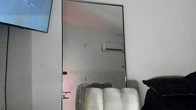 ThiagoLugo online show from September 24, 2025, 7:53 pm