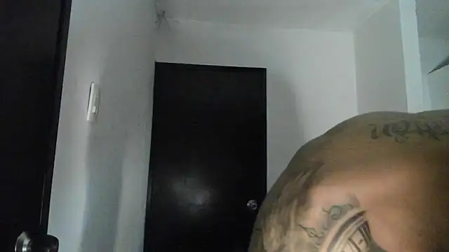Snapshot of ThiagoLugo chatting on July 11, 2026, 12:33 am ThiagoLugo online show from July 11, 2026, 12:33 am