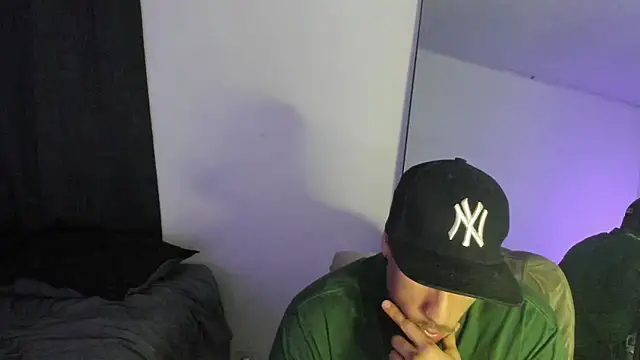 ThiagoLugo online show from December 5, 2025, 4:00 am