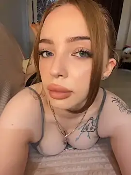 Hannah xBaby online show from June 14, 2026, 8:04 am