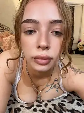 Hannah xBaby online show from June 21, 2026, 1:39 pm